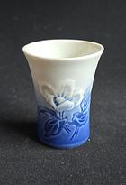 Vaas, Bing & Gröndahl, 672, hoogte 7cm