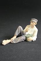 FIGURINE porcelain Royal Copenhagen 865