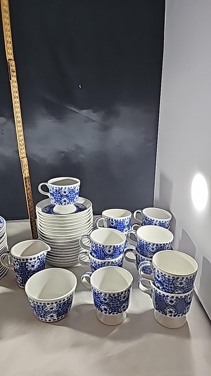 KAFFESERVIS, 'Ali', Arabia ca 51 delar