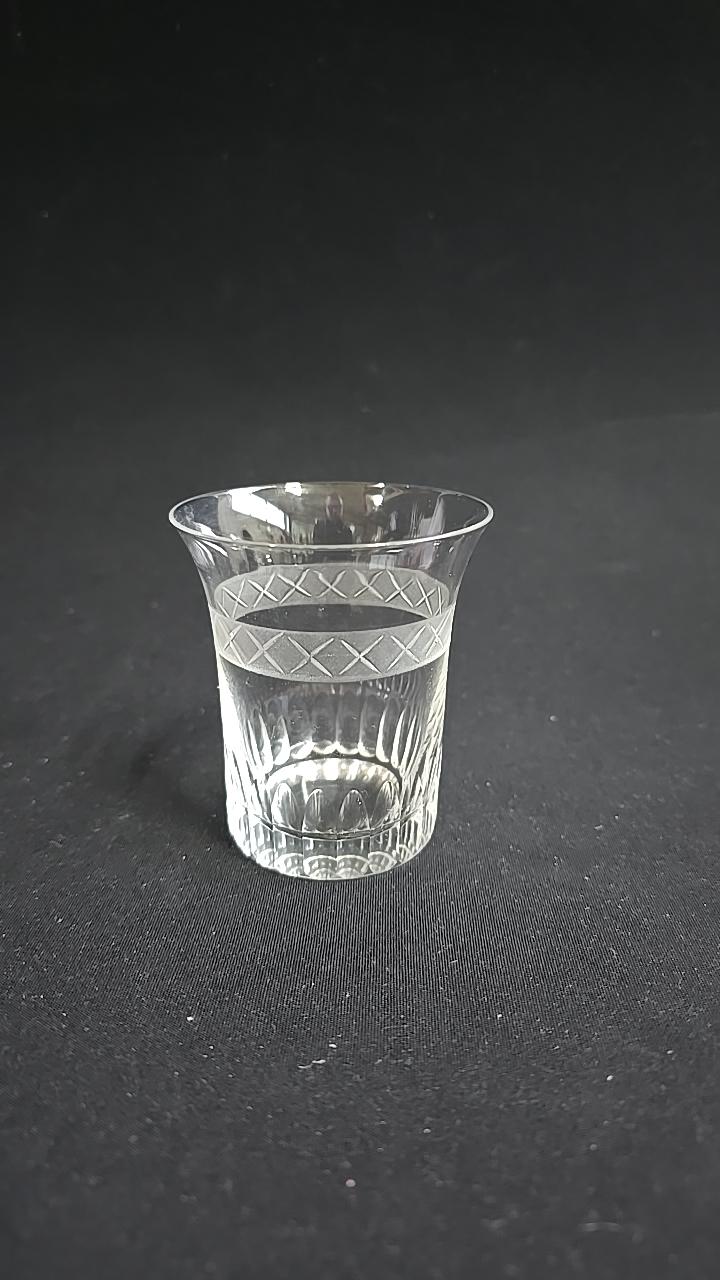 SELTERGLAS, slipad dekor, 1900-tal