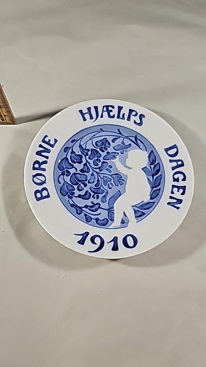 ROYAL COPENHAGEN Barnens Dag 1910